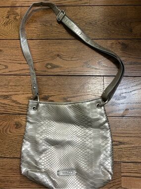 NINE & COMPANY Pewter Handbag Adjustable Cross Body Bag Purse Geometric Design